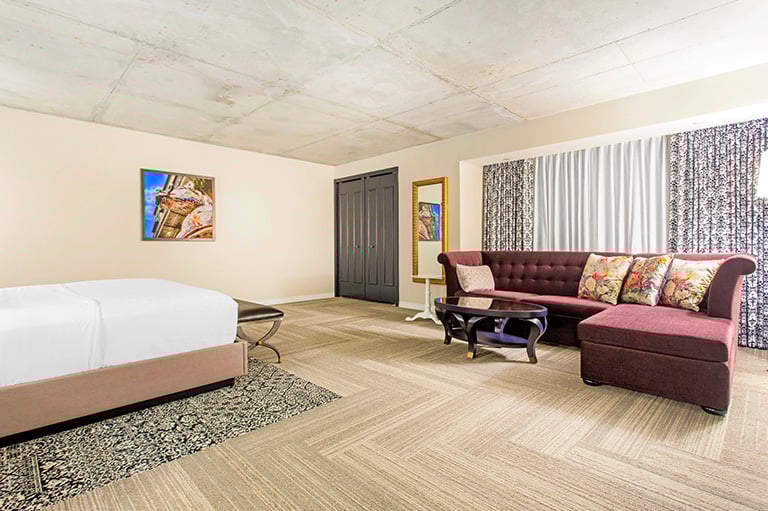 New Orleans Hotel Photos | Cambria New Orleans Downtown